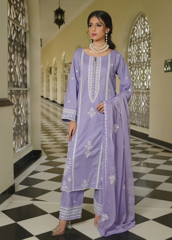 Zaina Lavender