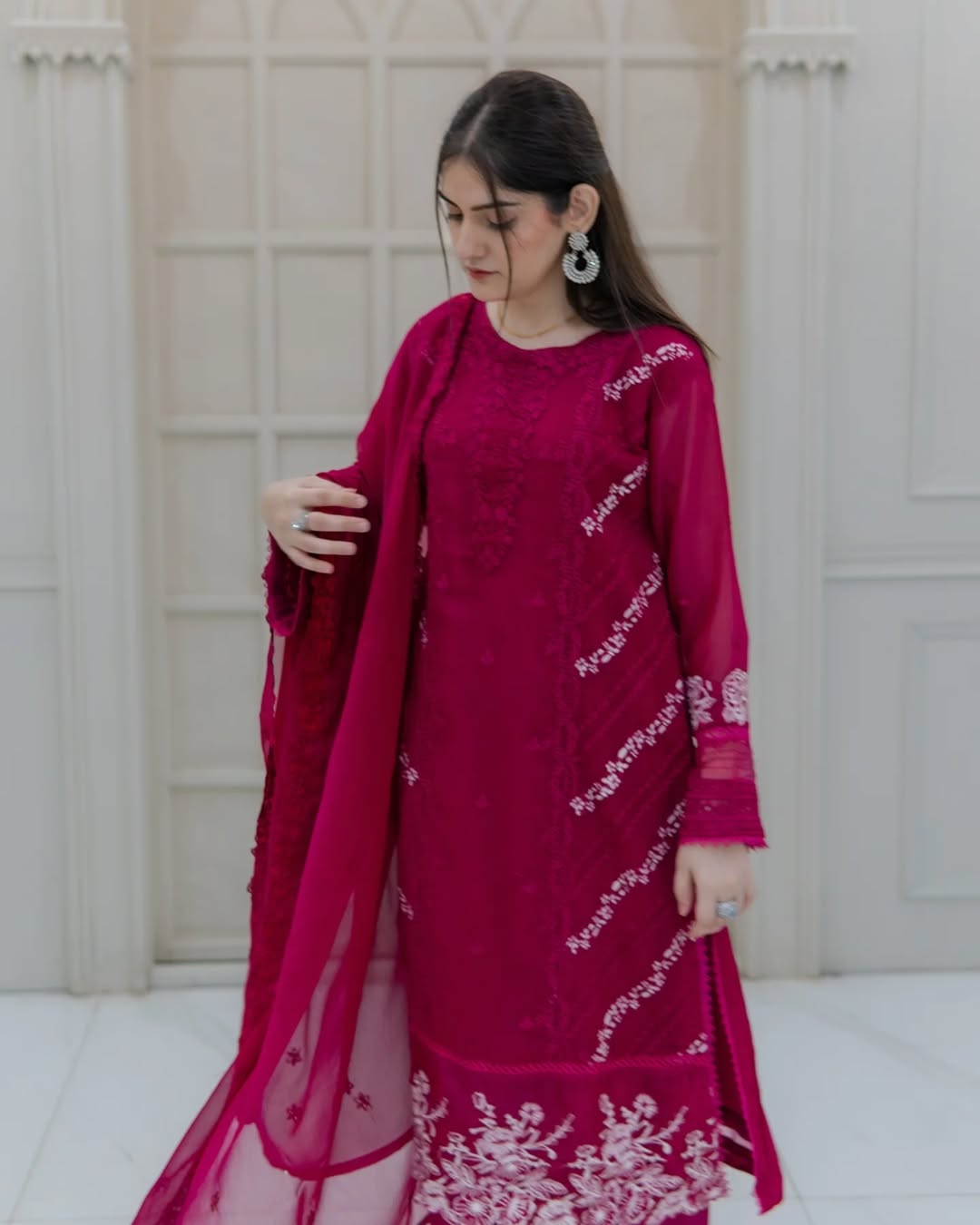 Rimsha Hotpink