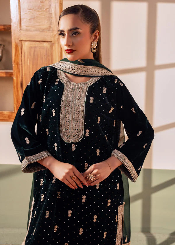 Hooriya Kai velvetine