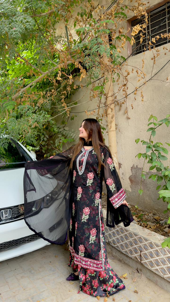 Mawra Midnight Black