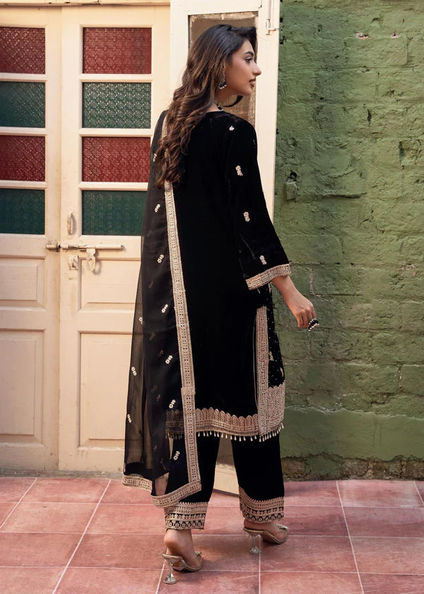 Hooriya Midnight velvetine