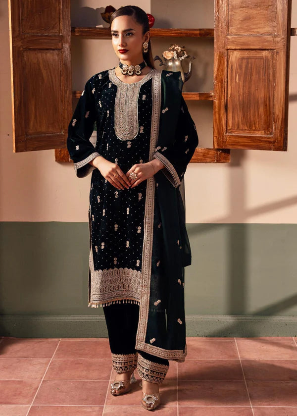 Hooriya Kai velvetine