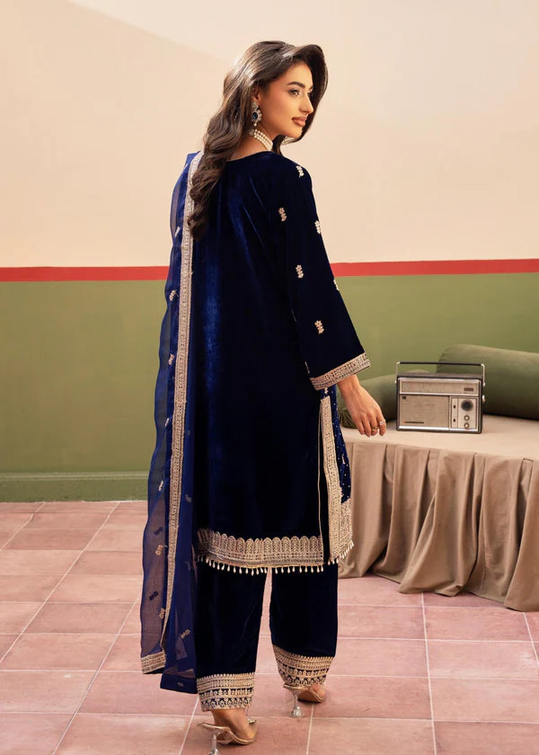 Hooriya Blue velvetine