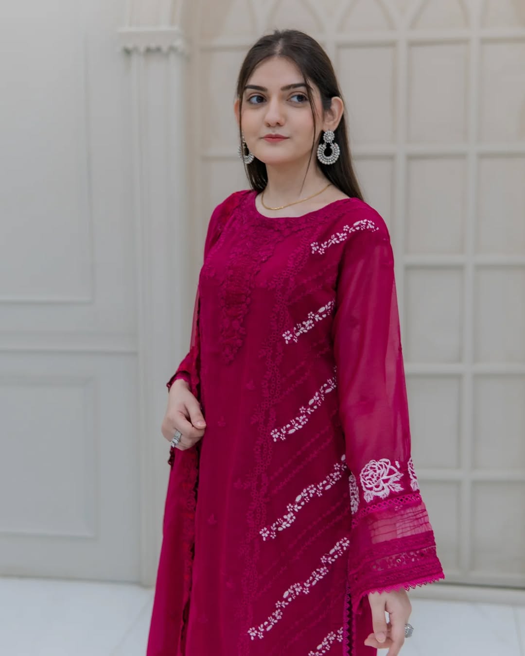 Rimsha Hotpink