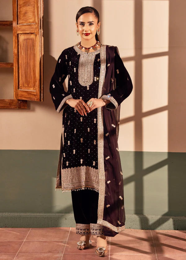 Hooriya Plum velvetine