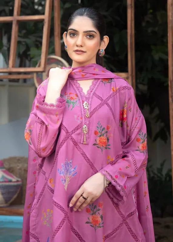 Neelofar Peacock