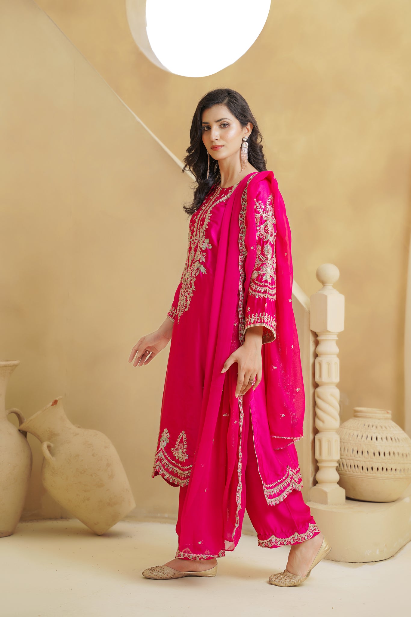 Raveen Hotpink