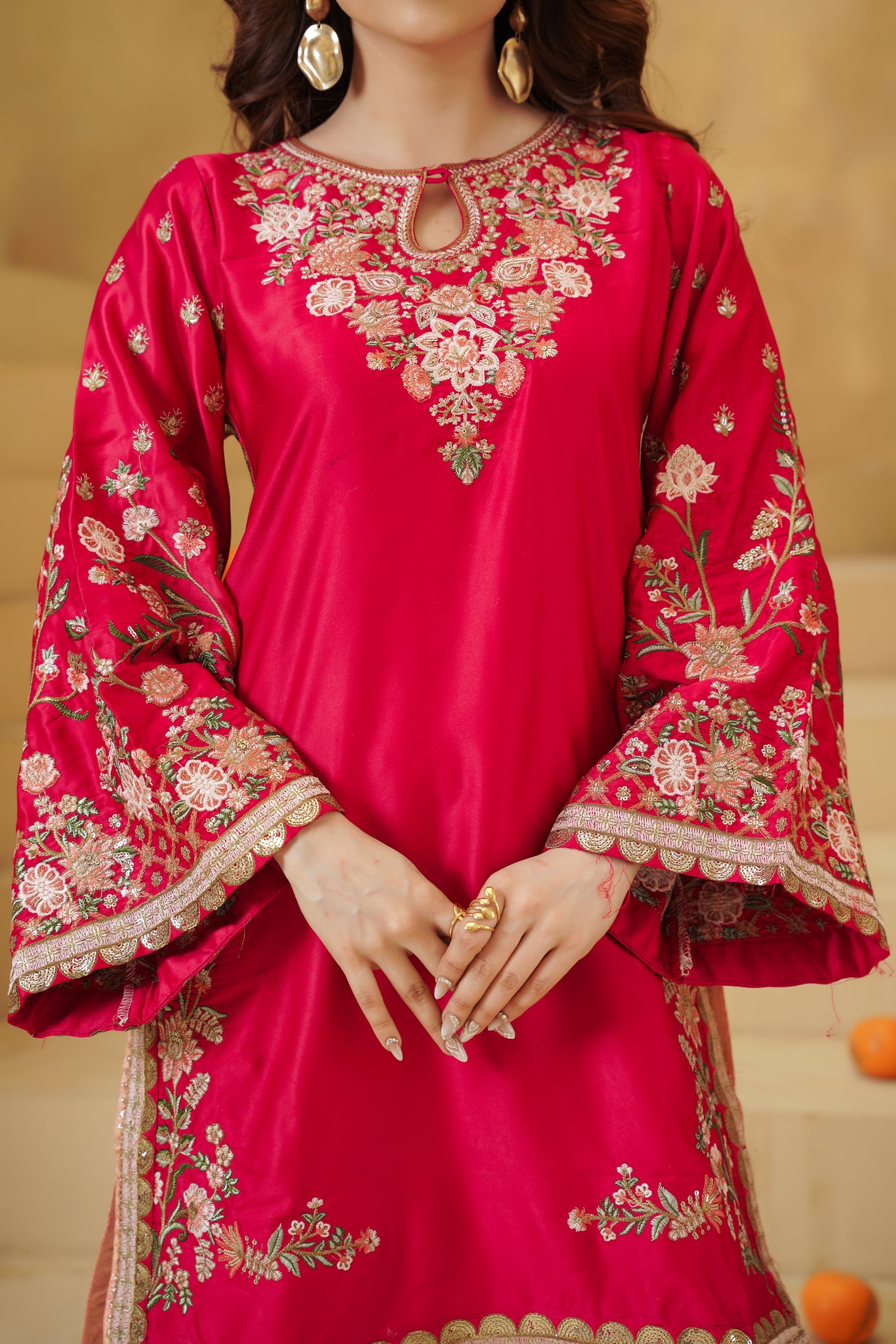 Elyra Red