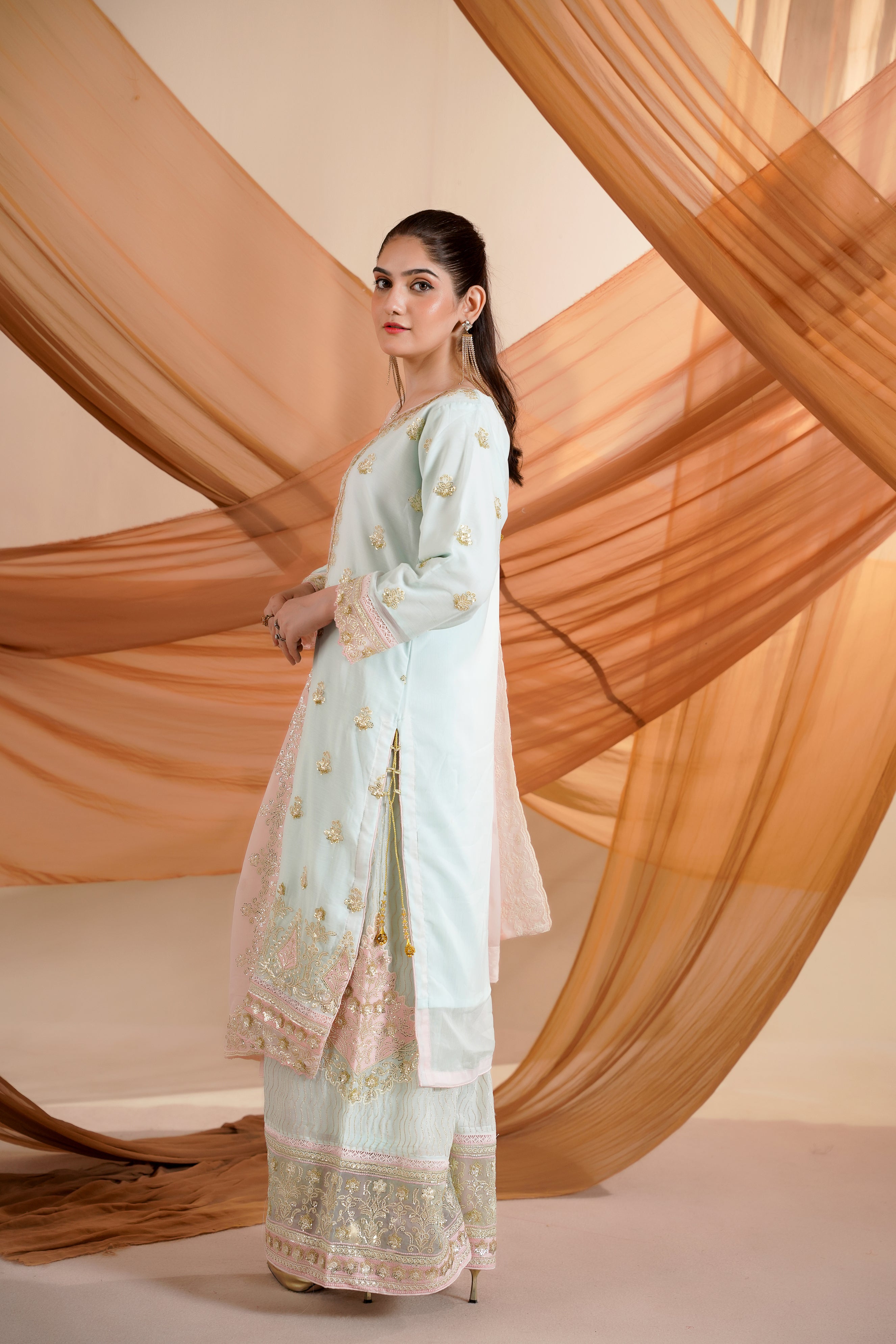 Rehar Sky Blue