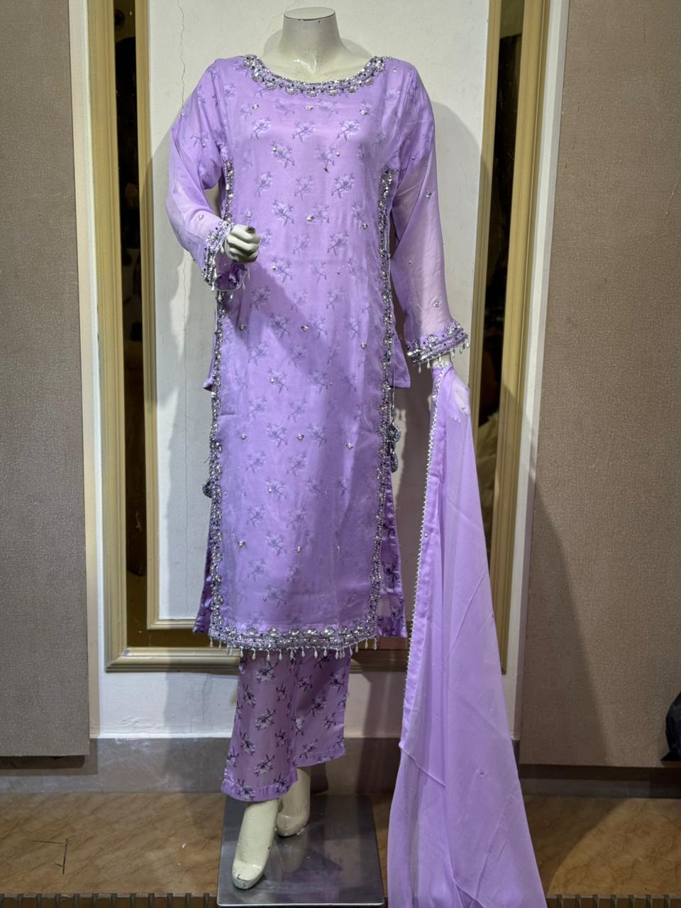 Amara Lavender