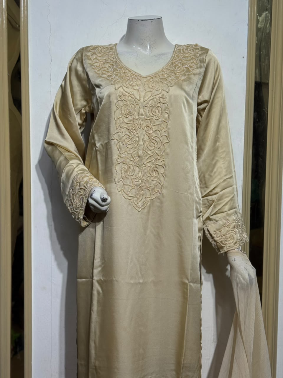 Norea Creamy Yellow