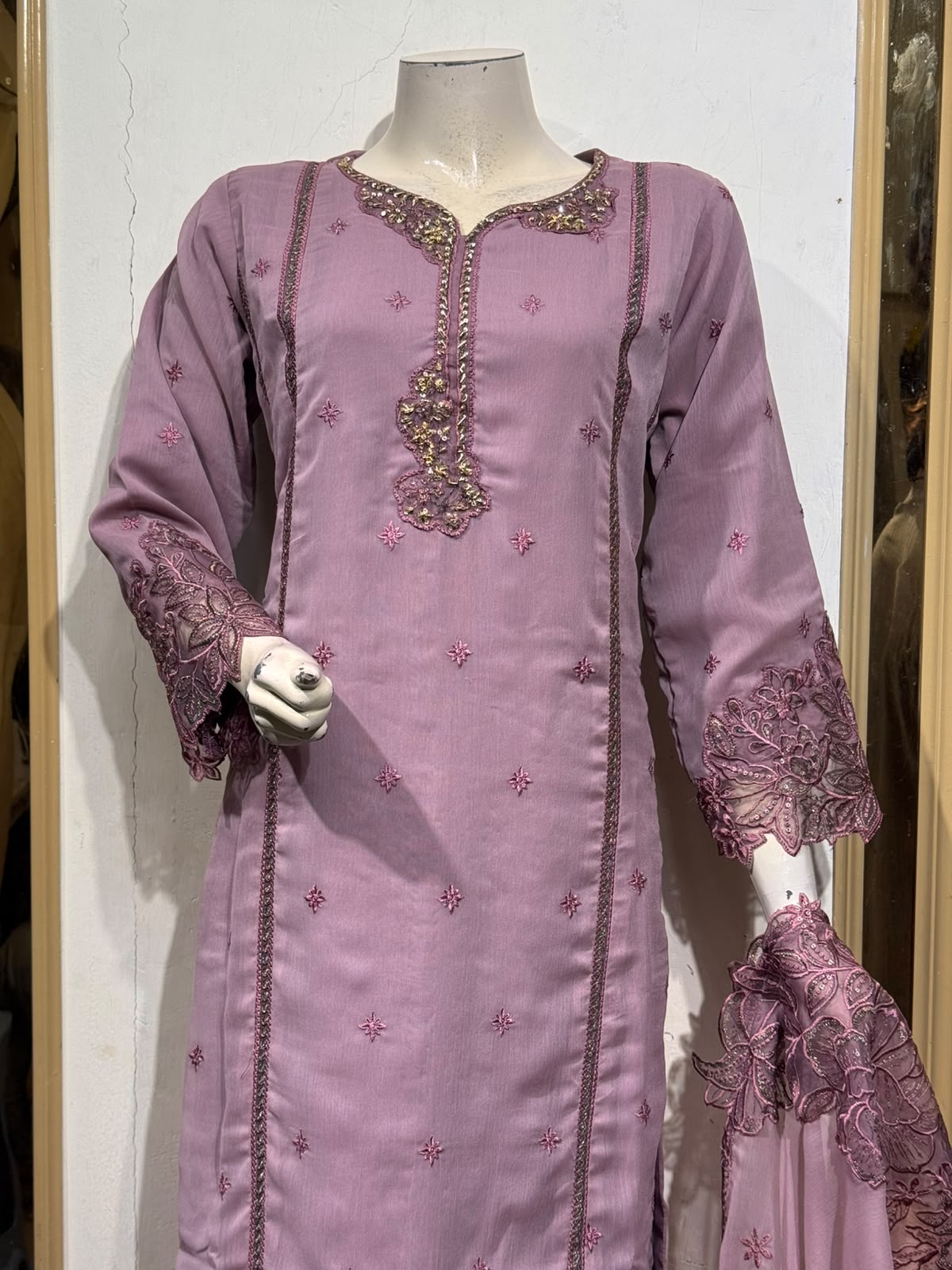 Avenza Lilac