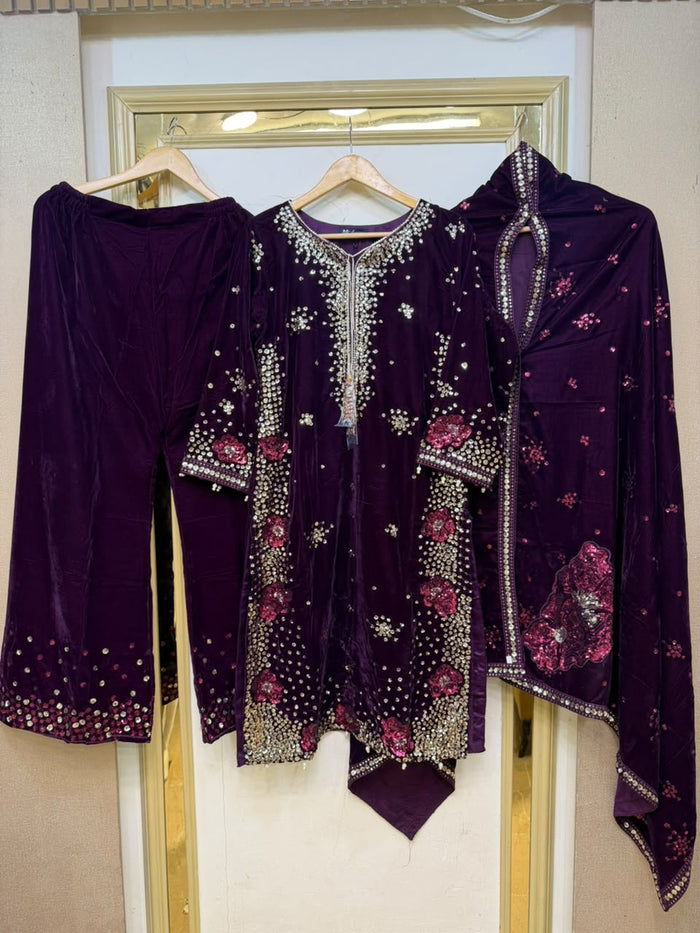 Jazmin Plum Velvet