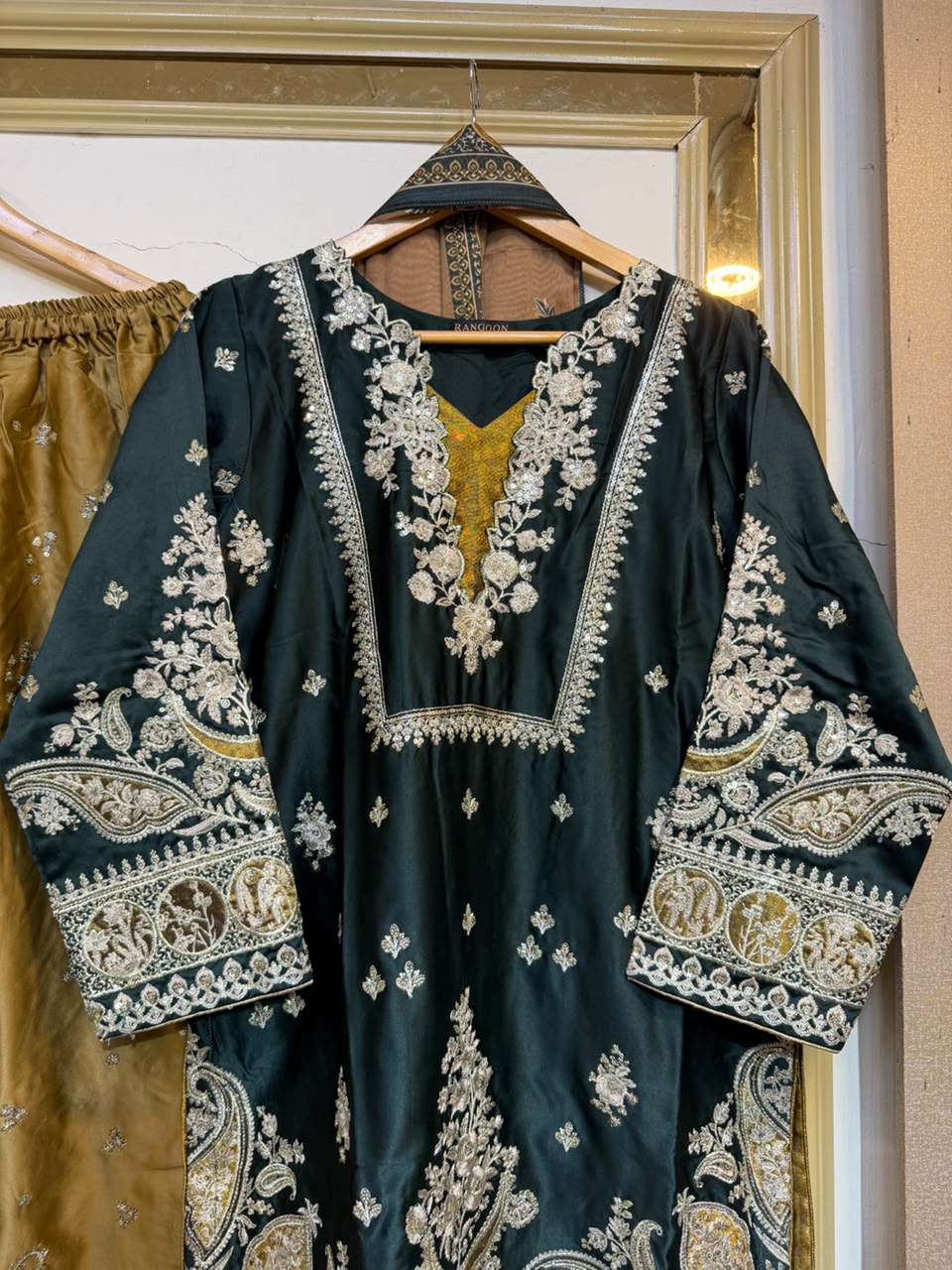 Zarqoon Green