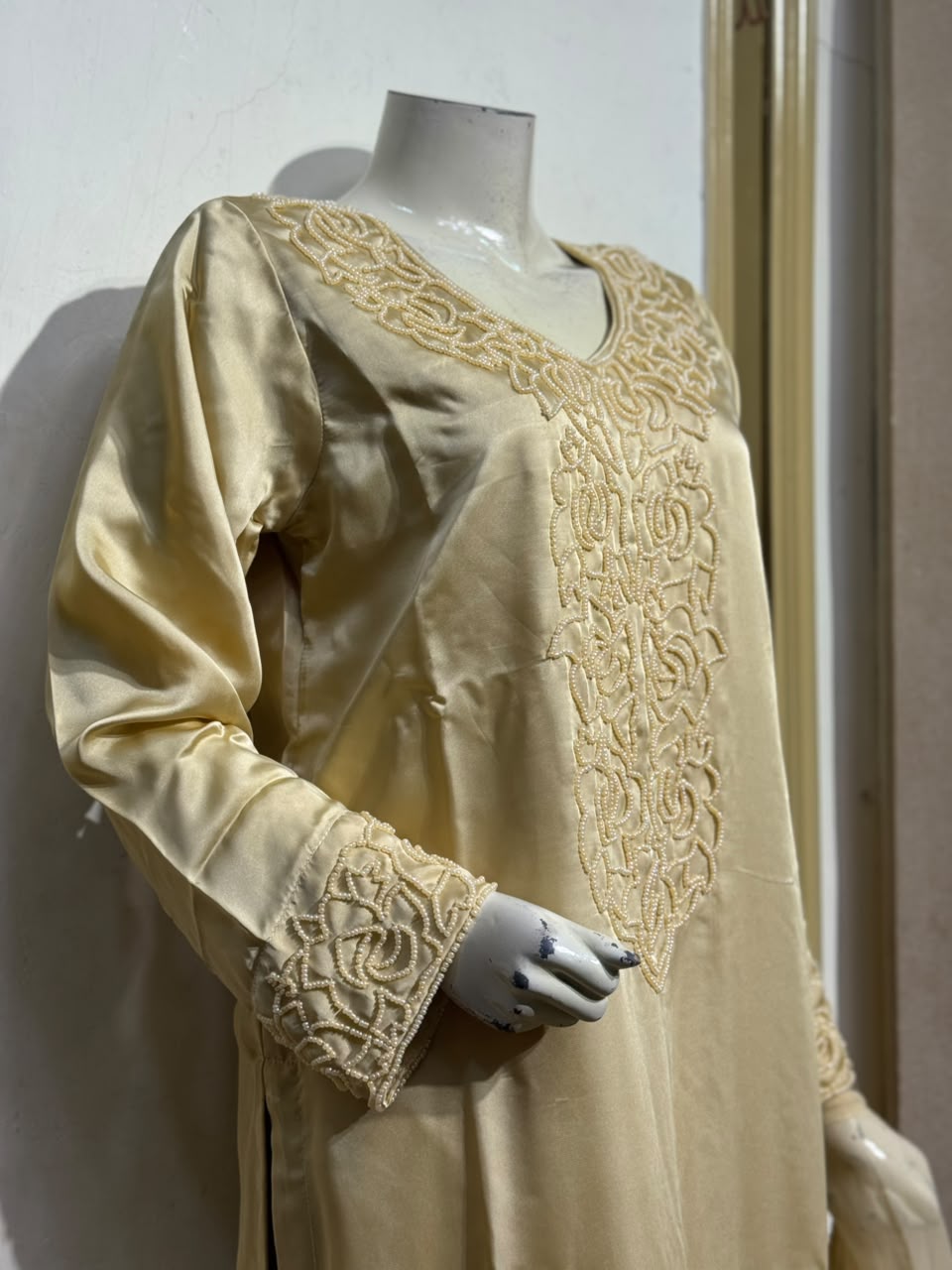 Norea Creamy Yellow