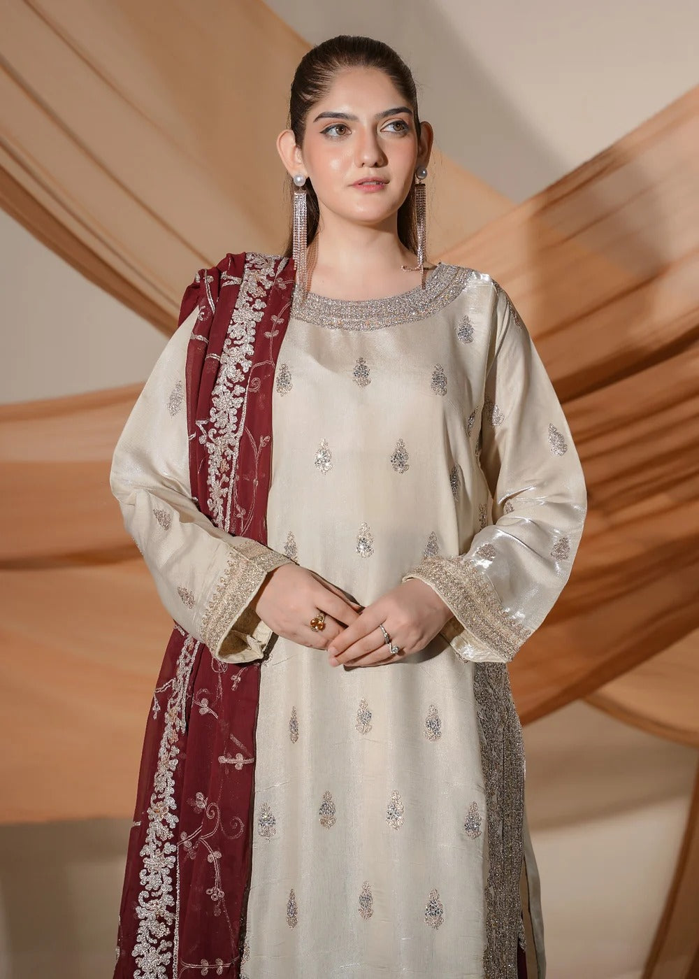 Mehvar Maroon