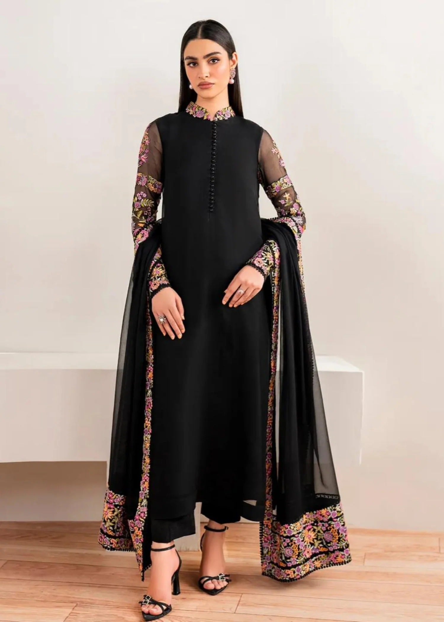Rubab Midnight Black