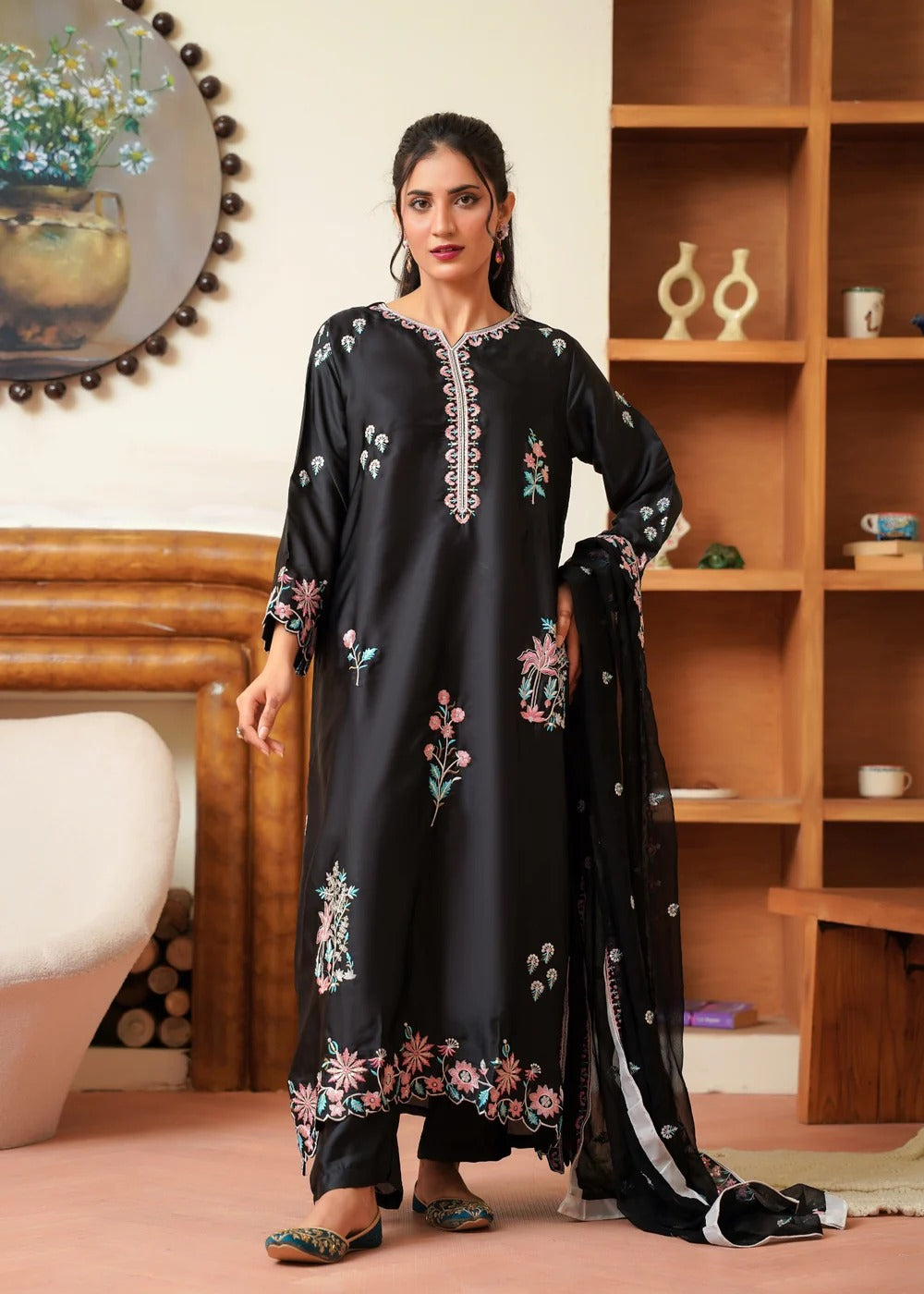 Elysia Midnight Black