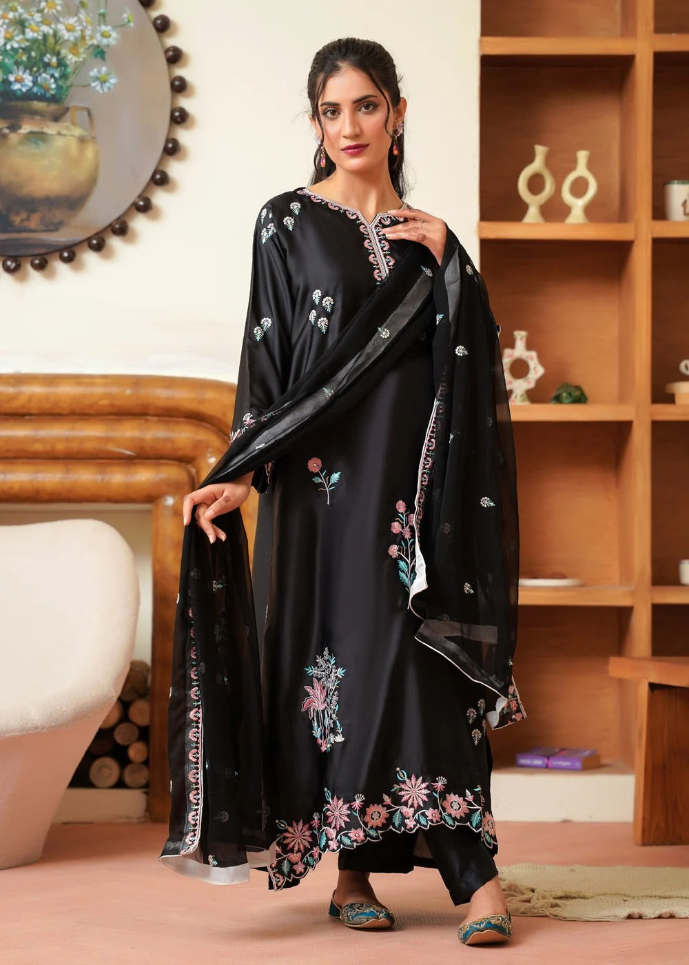 Elysia Midnight Black