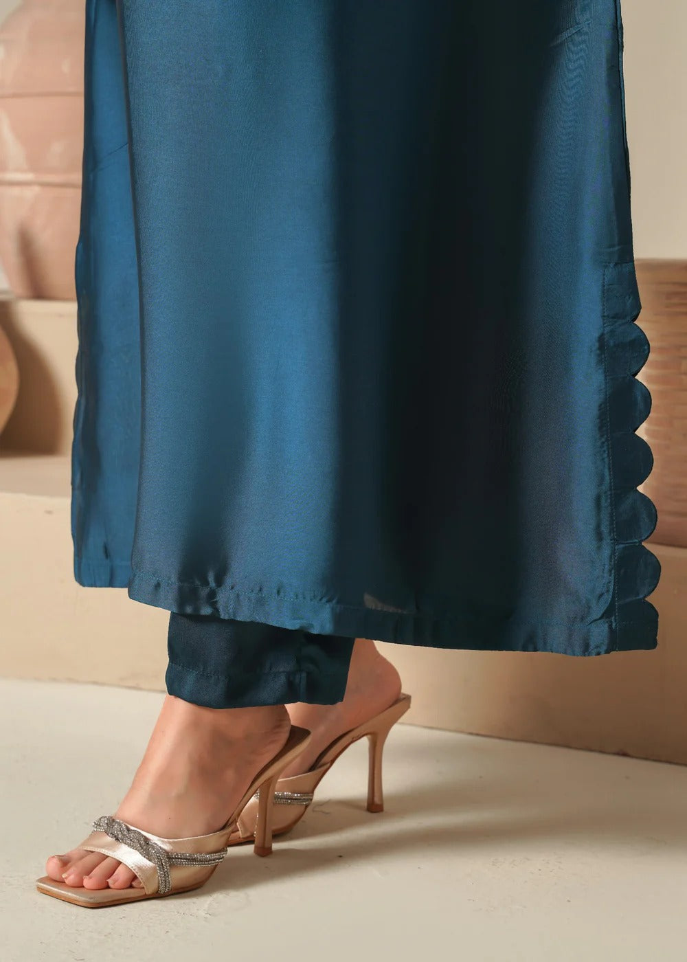 Hania Silken Zink