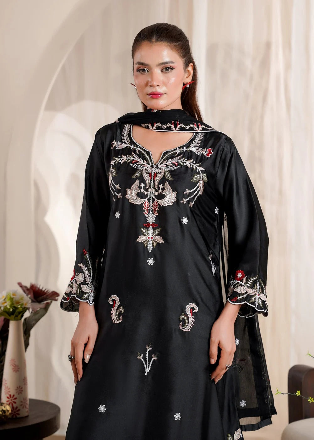 Malka Midnight Black