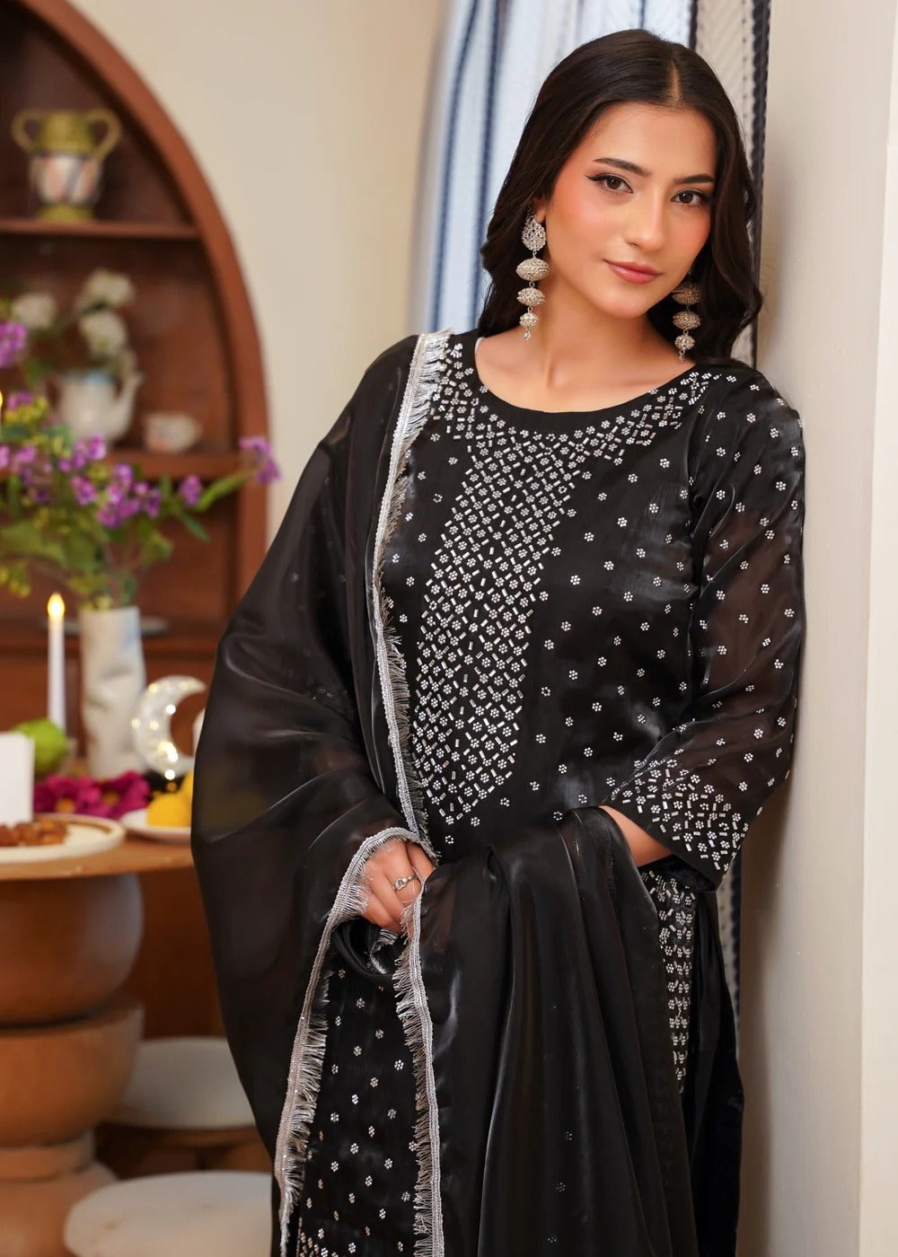 Minsa Black