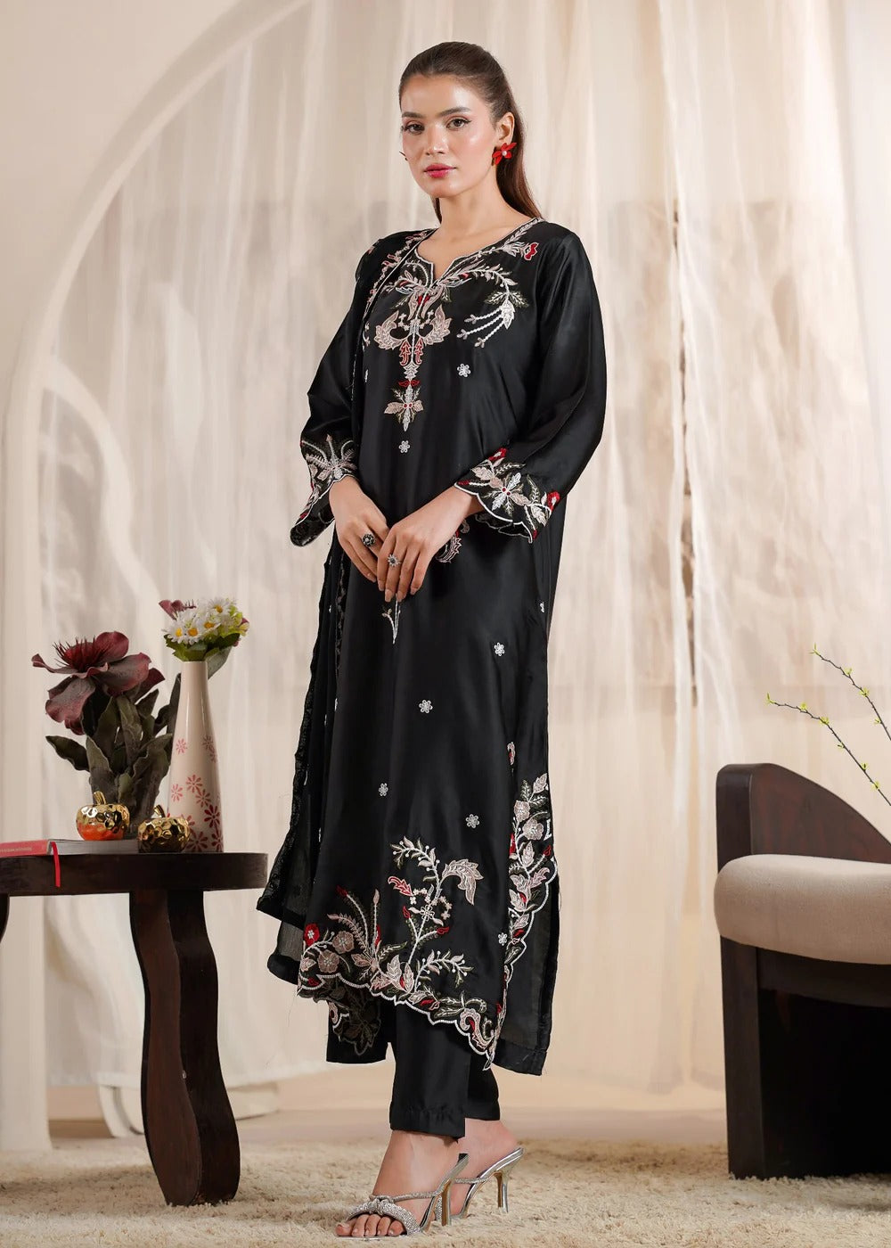 Malka Midnight Black